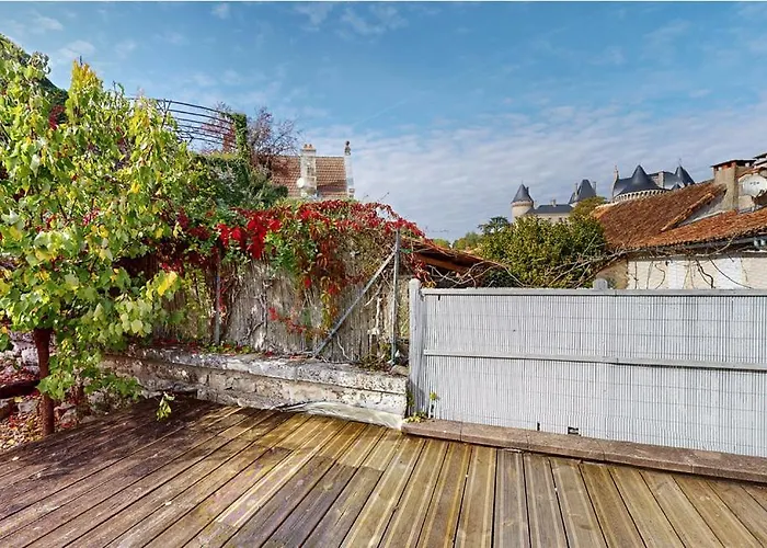 Mit Charakter Und Terrasse In Perfekter Lage Сasa de vacaciones *