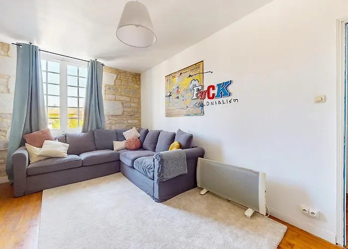 Сasa de vacaciones Mit Charakter Und Terrasse In Perfekter Lage Verteuil-sur-Charente