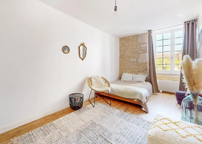 Mit Charakter Und Terrasse In Perfekter Lage *