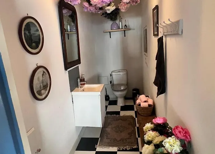 Mit Charakter Und Terrasse In Perfekter Lage * Verteuil-sur-Charente